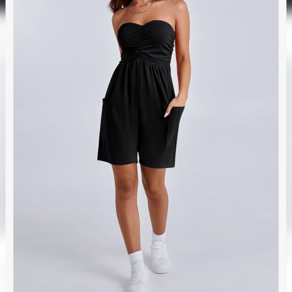 Black Strapless Jumpsuit with Sweetheart Neckline​